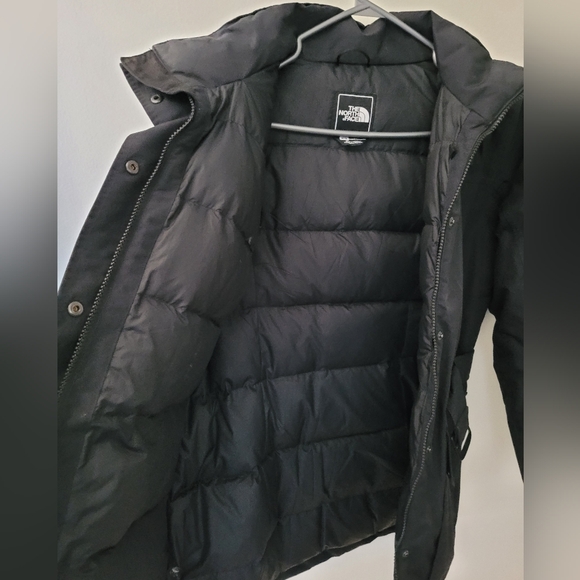 North Face Goose down belted Parka coat Size M - Picture 14 of 15